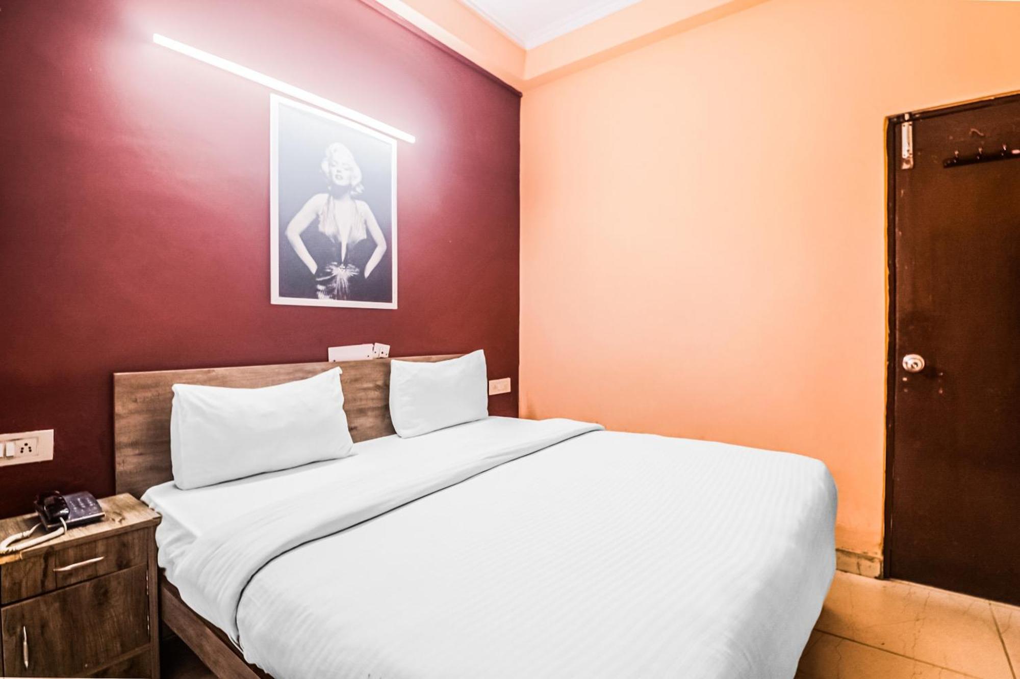 Hotel O Avni Residency Gurgaon Eksteriør bilde